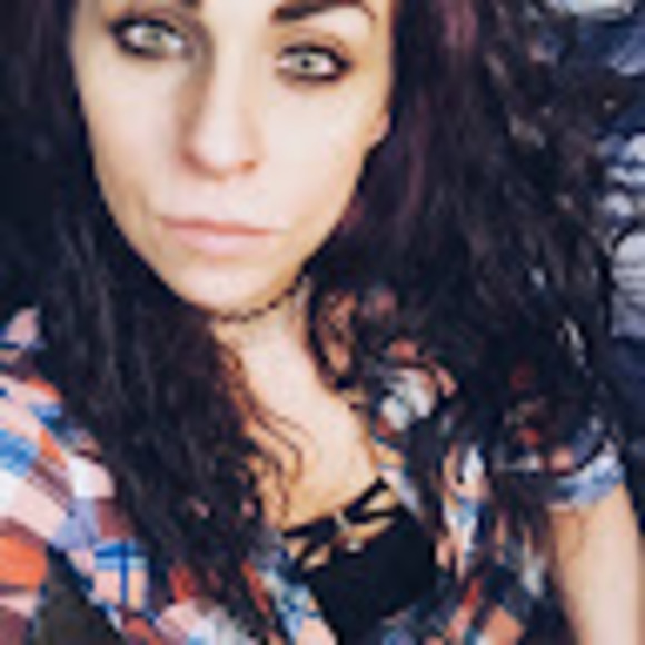 nicole022487